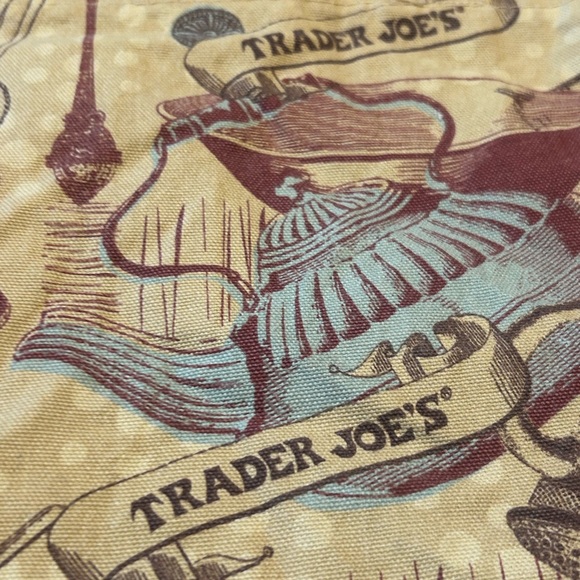 Trader Joe’s cloth tote ❤️ - Picture 2 of 3